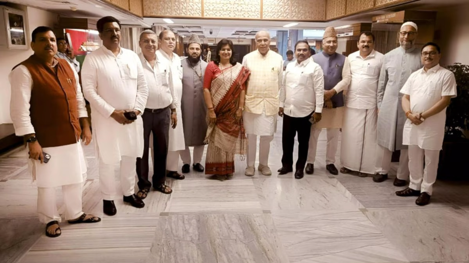 Waqf bill: Parliament panel meets for second time; suggestions from experts and public invited Waqf bill: Parliament panel meets for second time; suggestions from experts and public invited